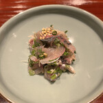 割烹 隆 - お昼のコース９６８０円。鯵のたたき。生姜醤油で味を決めた品です。その絶妙な味わいが、私の好みにピッタリで、つい唸るような美味しさです（╹◡╹）（╹◡╹）