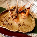おばんざい 茂平 - かに味噌甲羅焼き。香ばしくて濃厚。