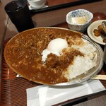やきとん酒場 ぎんぶた - モツハヤシライス