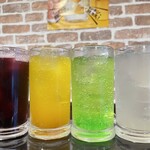 月島もんじゃ居酒屋 こだま - 豊富なドリンクを揃えております。もんじゃを最高のおつまみに至福の一杯をどうぞ！