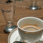 Tre Tre Sette - カフェ