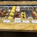 Balzer - 黄色いのはポレンタを使った Polenta e Osèi