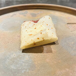 仁修樓 - ◎子豚の皮のクレープ包み