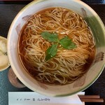 手打ちそば まこ - かけそば750円＋大盛200円