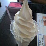 味広 - ソフトクリーム（カップ）　150円（税込）