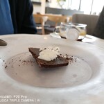 Pasta magari - トルタカプレーゼ