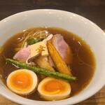 麺家 幸先坂 - はまぐりだしの醤油らぁめん＋特製盛り