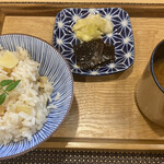 かっぽう 猪澤 - ♢ご飯、香物、お味噌汁