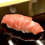 青空 - 爽やかな脂乗りの大トロ