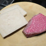 北海道焼肉 北うし - 3週間熟成/知床和牛ヒレのステーキサンド 2022.5月