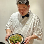 Nikuryouri Muraoka - 土鍋からも身体からも美味いオーラ放出中