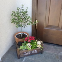 フランス料理 ル・クール - 入口に置かれた GARDEN