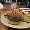 Boomarang - 料理写真:カンガルー肉のハンバーガー