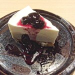 鶏割烹 まことや - レアチーズケーキ（その時々で変わります）