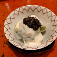 おか田 - 芽キャベツの白あえ国産トリュフソース