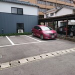 Sakana Ya Katagiri Torakichi - 斜向かいに駐車場が3台分