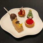 ガストロノミー ジョエル・ロブション - 