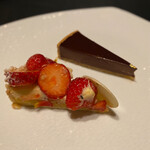 ガストロノミー ジョエル・ロブション - 