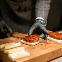 USHIGORO S. SHINJUKU - シャトーブリアンカツサンド