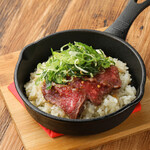 Garlic pilaf with Japanese beef and Kujo green onion