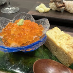 ゆう心 - 卵焼きは、甘さしっかり♪
      
      イクラは大粒で、プチプチ弾ける美味しさ♪