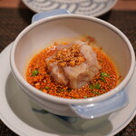 東京チャイニーズ 一凛 - 焼売をよだれ鶏のタレで