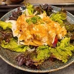 Moriguchi - 紅ずわい蟹身のサラダ　1300円