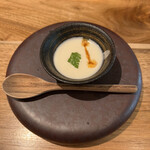 海老丸らーめん - アミューズ(白いんげんのポタージュ)