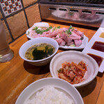 焼肉 もつ焼ジョニー - 