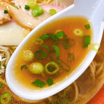 Tenjin Soba - 丁度良い塩梅で、深いスープは絶品！