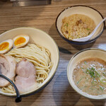 煮干しラーメン にぼってる - 