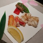 Suteki Hausu Hama - ハマランチ 5500円 ・タラバ蟹の鉄板焼き 