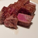 ステーキハウスハマ - フィレ断面