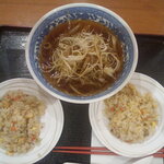 茉莉花 - 2022/05/17
            葱叉焼麺+半炒飯セット 650円
            追加半炒飯 100円
            ミニッツメイド オレンジ 無料