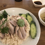 ガッチキ - カオマンガイ 800円