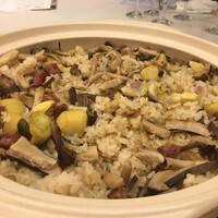 THE DINING シノワ唐紅花＆鉄板フレンチ蒔絵 - 炊き込みご飯