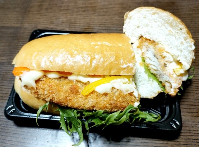 ふわこっぺ 丼マルシェ店 - 郡山（パン）の写真