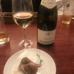 ワイン　お食事　自家製パン　バローロ - 