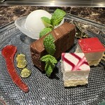 神戸牛 乃木坂 FEU Premium - 