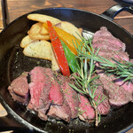 Meat & Tavern CHILL HOUSE - 