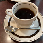 Mukai - サービスコーヒーもランチには付いてます。