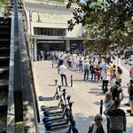 Marien Platz Ristorante e Birreria - 正午には長蛇の列