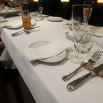 エスト! プロッシモ - テーブルセッティング