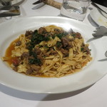 エスト! プロッシモ - 鳩と印西産ちぢみホウレン草のラグーソース　タリオリーニ