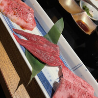 柳橋焼にく わにく - 