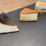 向山製作所大玉ベース - チーズケーキ３種プレート（990円）