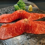 恵比寿焼肉寿司 別邸 - 