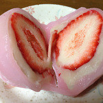 光風堂菓舗 - いちごはあまおうの2Lサイズ