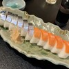 匠家 - 鯖の押し寿司+マスの押し寿司。