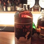 the BAR ACE - イチローズチョイス1976、川崎にあった蒸留所と書いてありました。